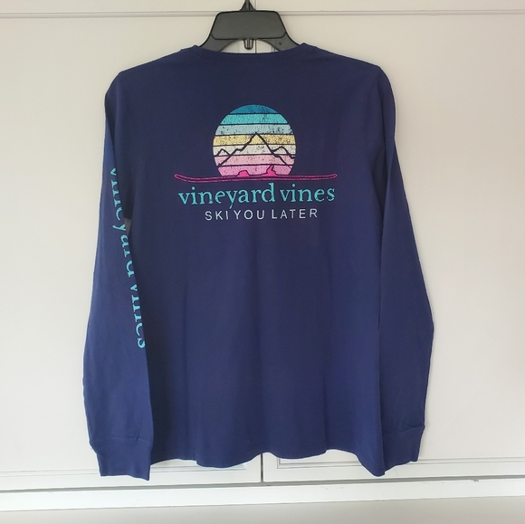 Vineyard Vines Tops - NWT Vintard Vines Shirt